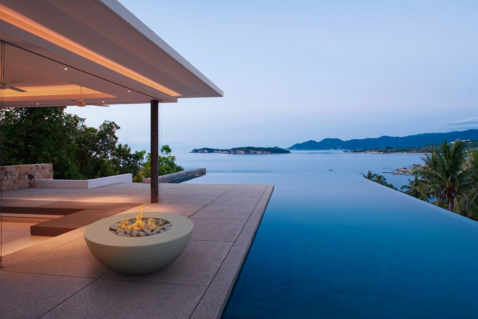 Conique | Concrete Fire Bowl